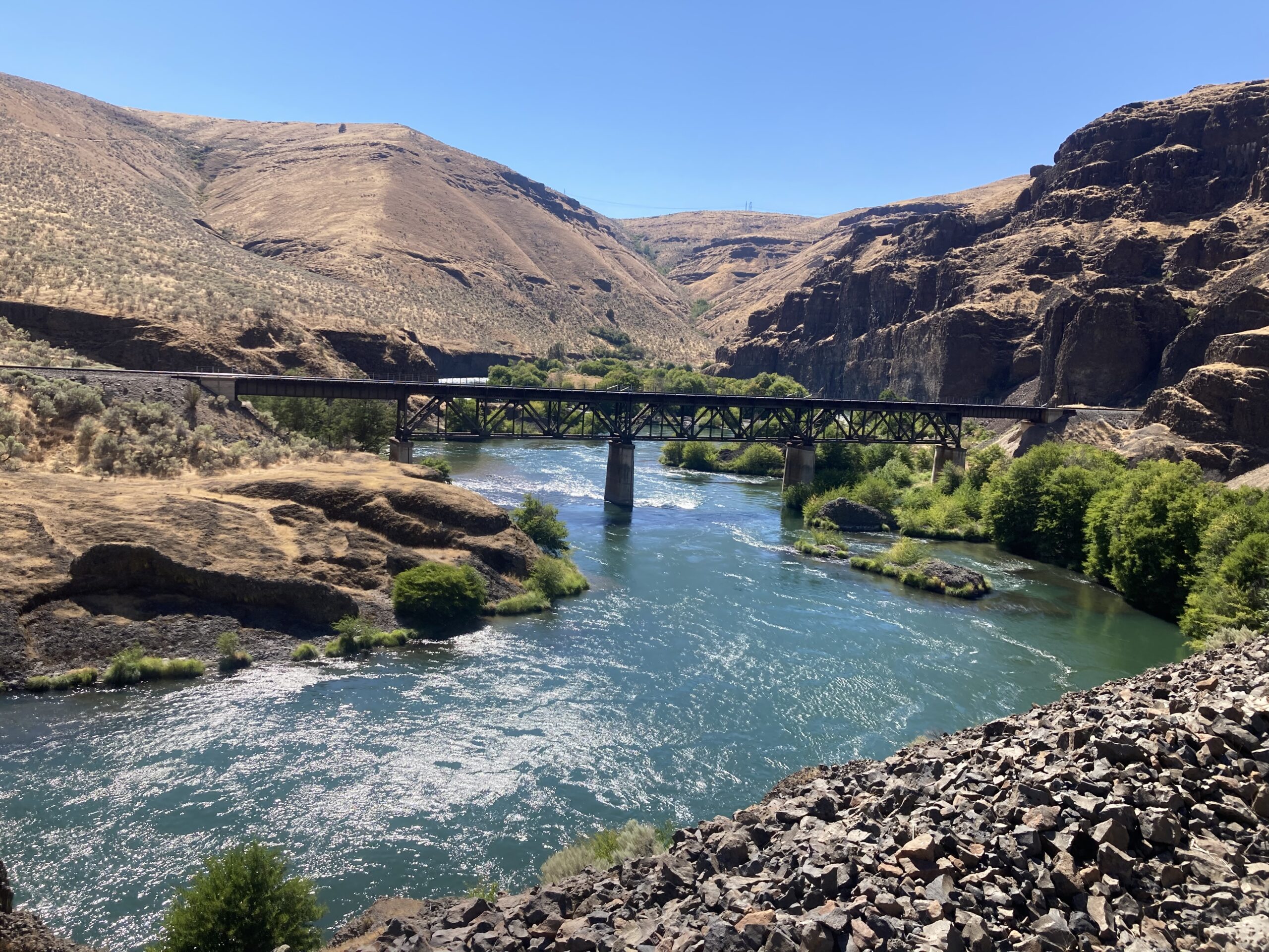 deschutes-river